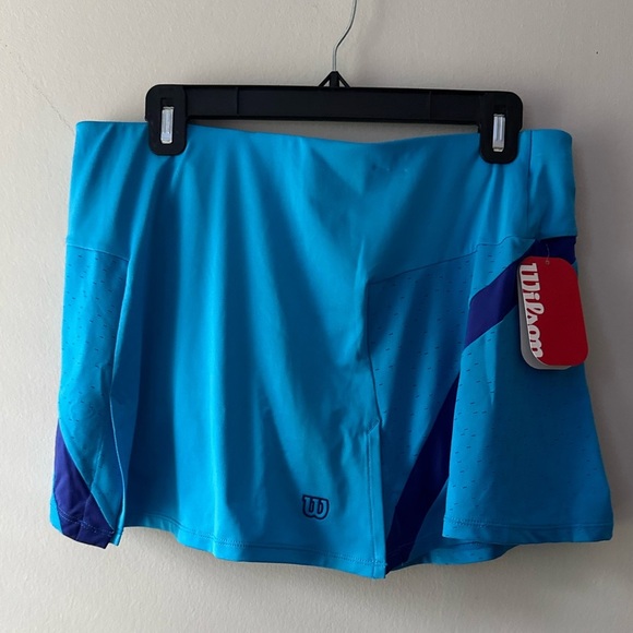 Wilson Tennis Skirt size L - Picture 1 of 3